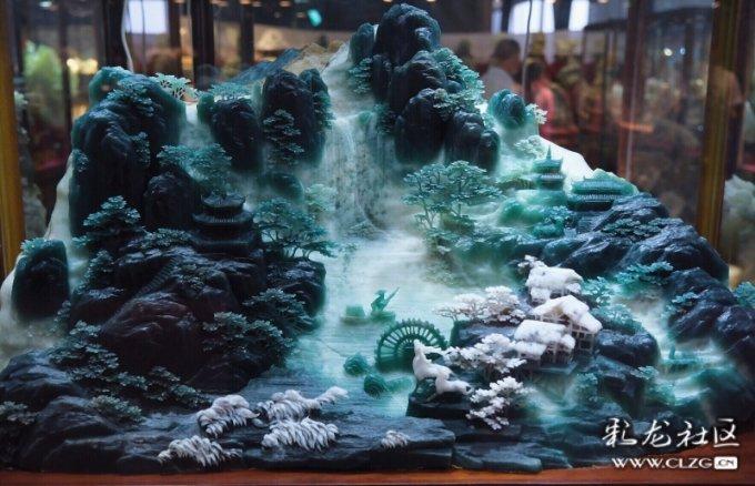 拆完家的泰迪倒在地上抽搐,带去医院检查,医生说了两个字:装的